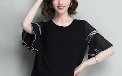 校花在公车上被内射好舒